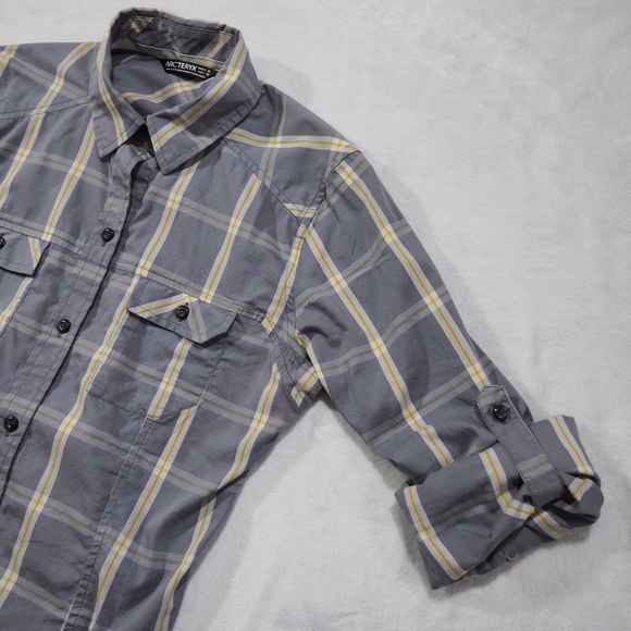 Arc'teryx Women Sz M Checkered button down shirt Gray Cuffs Roll Tab - Picture 5 of 12